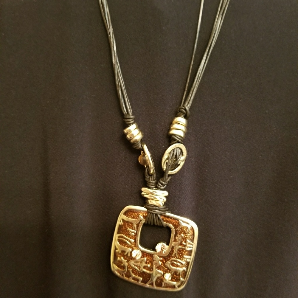 Necklace - Picture 2 of 2
